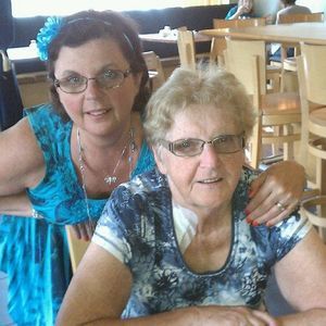 Meet your Posher, Deborah